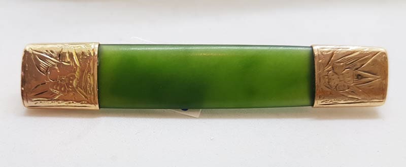 9ct Yellow Gold Elongated Ornate Design New Zealand Green Stone Jade Bar Brooch - Antique / Vintage