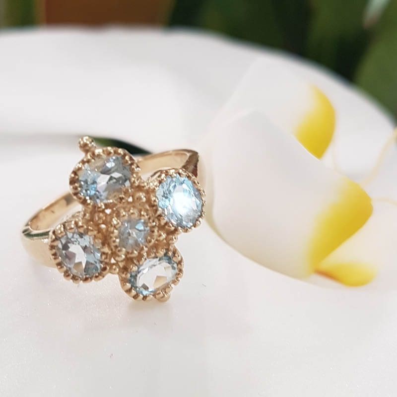 9ct Yellow Gold Topaz Cluster Ring - Shape of a Cross