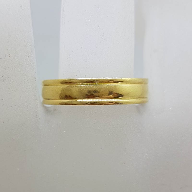 18ct Yellow Gold Wedding Band / Wedding Ring