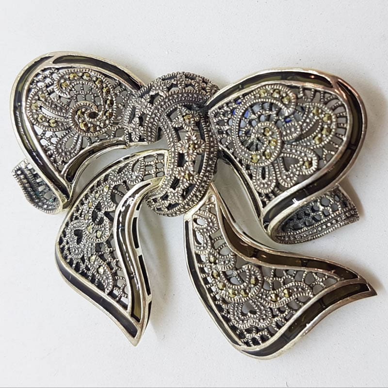 Sterling Silver Large Green Enamel and Marcasite Ornate Design Bow Brooch