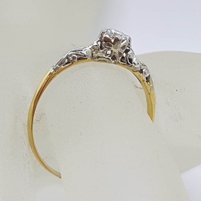 18ct Yellow Gold Ornate Diamond Solitaire Engagement Ring / Dress Ring - Antique / Vintage