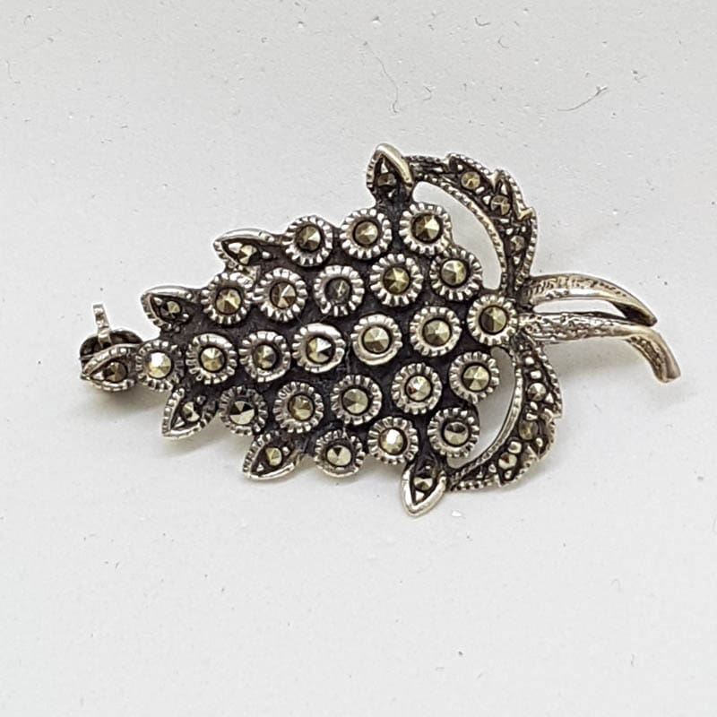 Sterling Silver Marcasite Grape / Bunch of Grapes Brooch