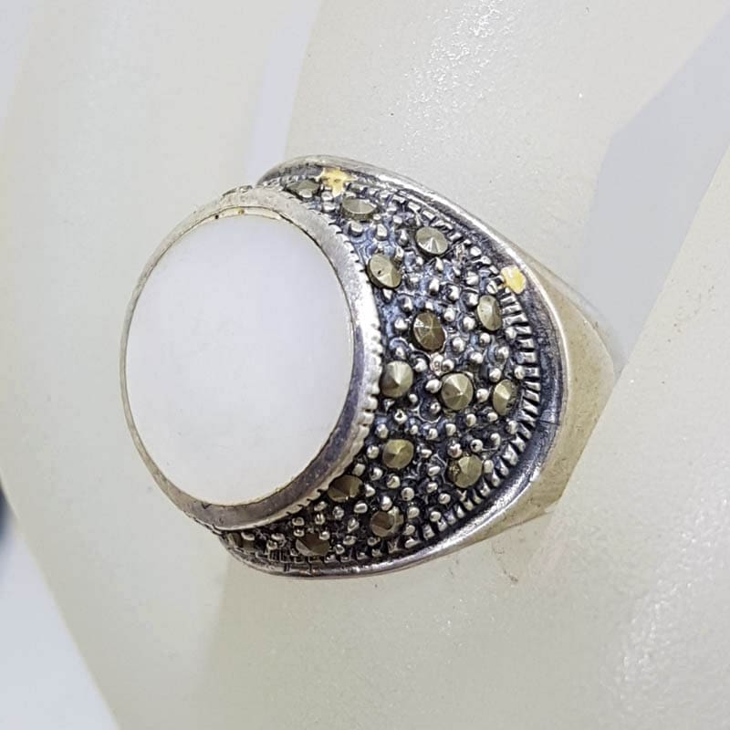 Sterling Silver Mother of Pearl &amp; Marcasite Round Ring