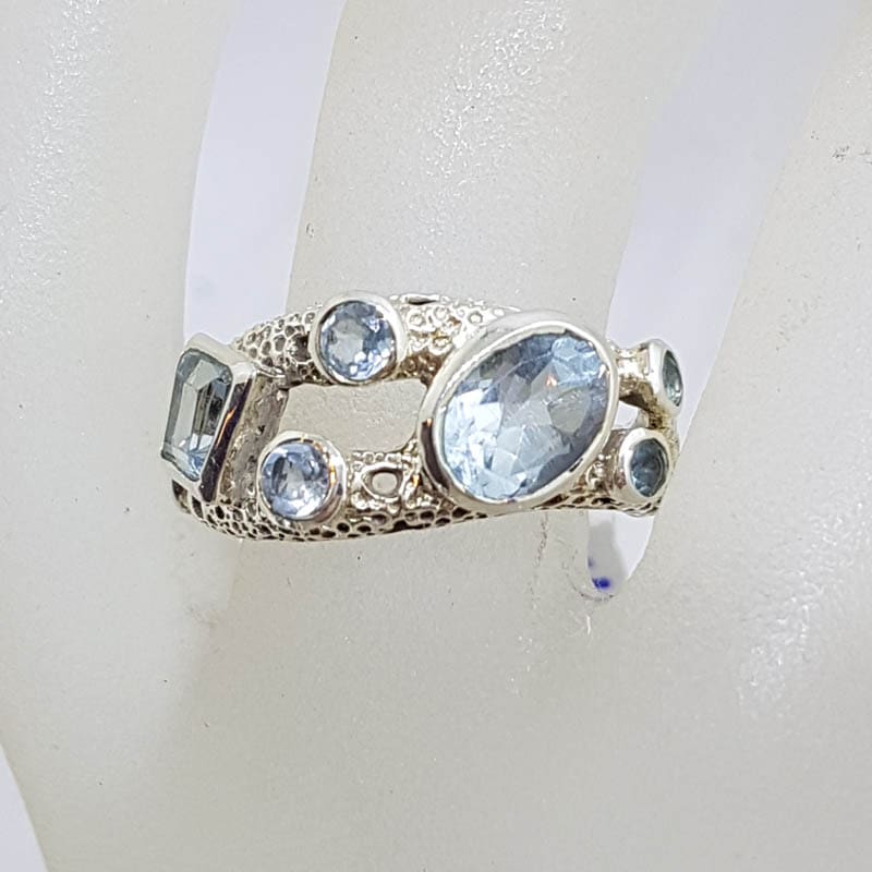 Sterling Silver Unusual Cluster Blue Topaz Ring with Square, Round and Oval Cut Stones