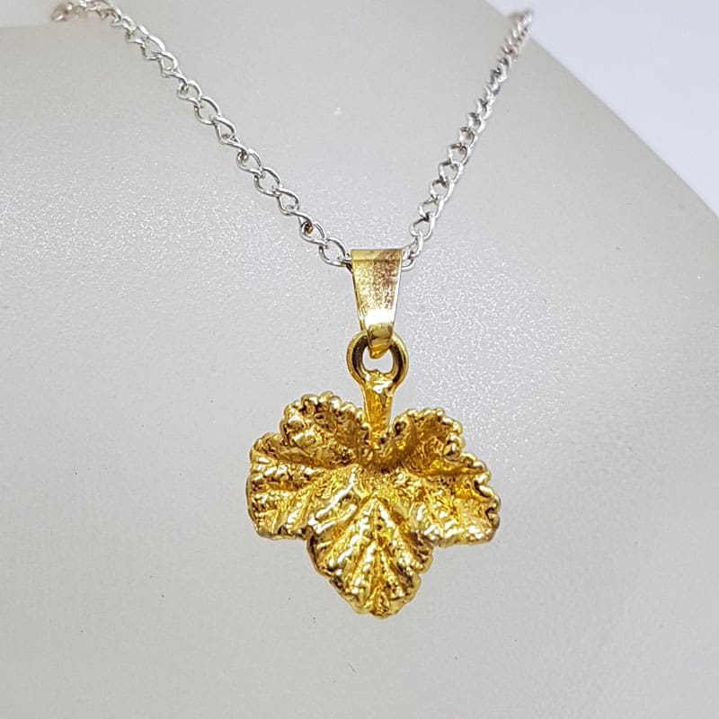 Sterling Silver and Plated Leaf Design Pendant on Silver Chain – Vintage