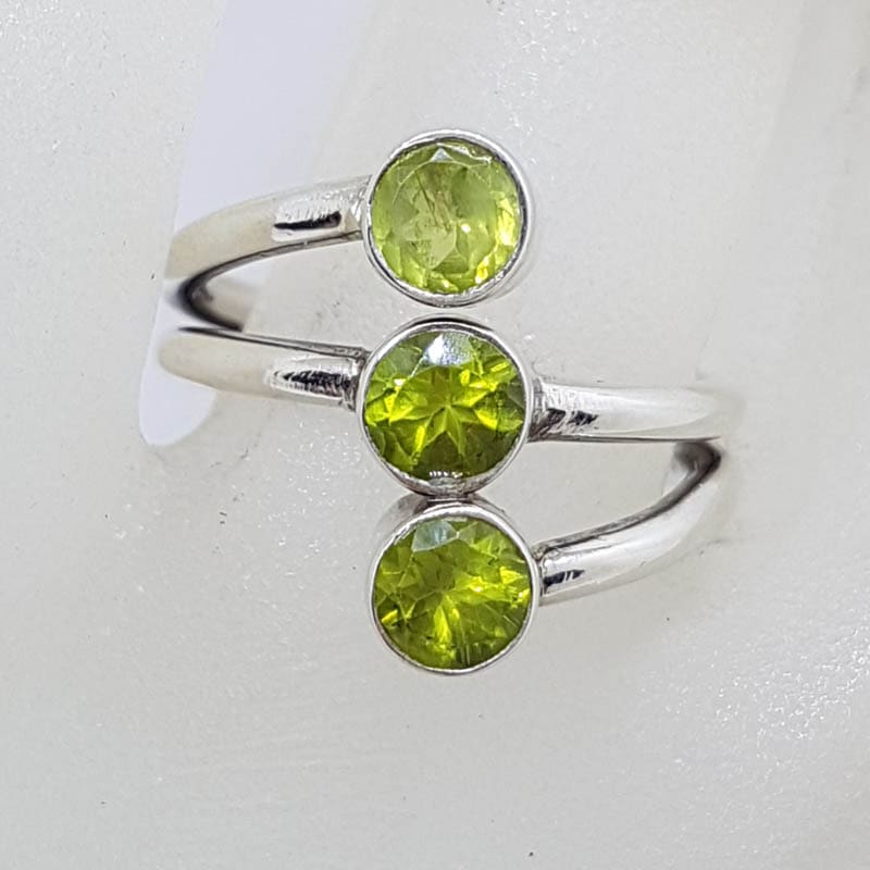 Sterling Silver 3 Round Peridot's Ring
