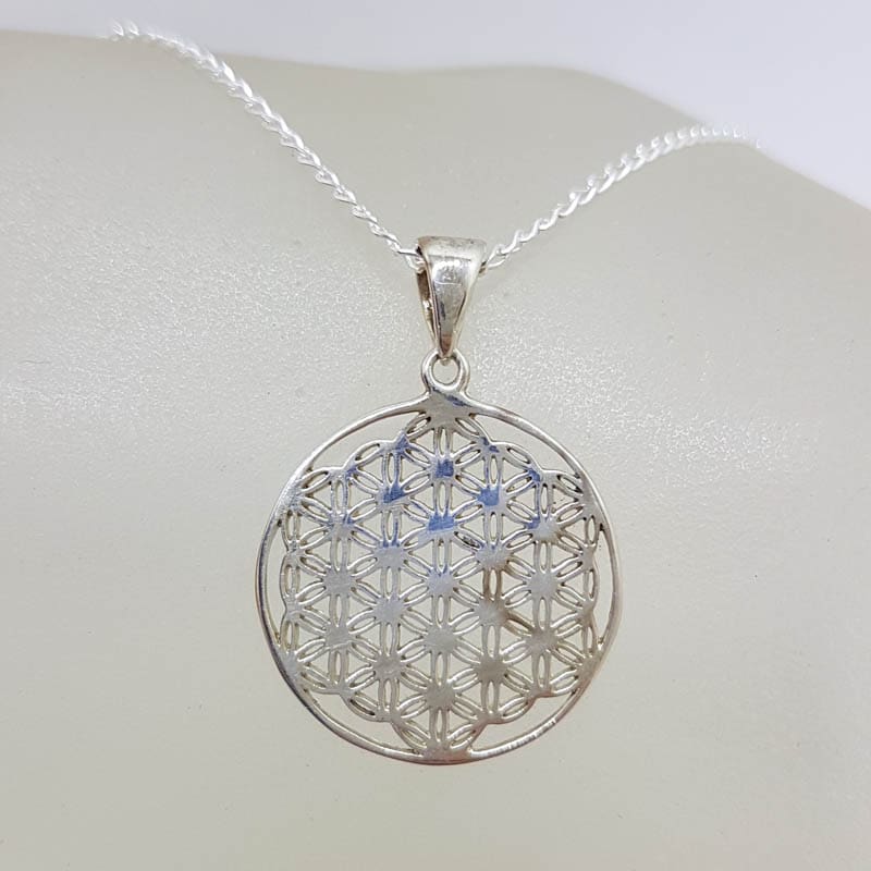 Sterling Silver Ornate Lattice Patterned Round Flat Pendant on Silver Chain