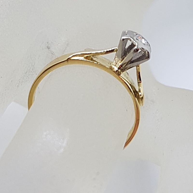 18ct Yellow Gold High Set Diamond Solitaire Ring - Antique / Vintage