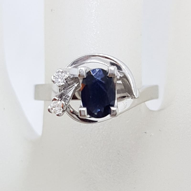 18ct White Gold Oval Natural Sapphire With Diamonds Curved Twist Design Ring - Antique / Vintage