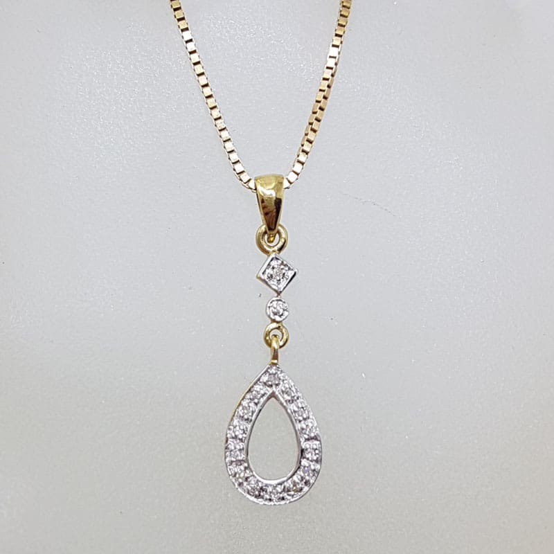 9ct Yellow and White Gold - Two Tone - Diamond Teardrop / Pear Shape Pendant on Gold Chain