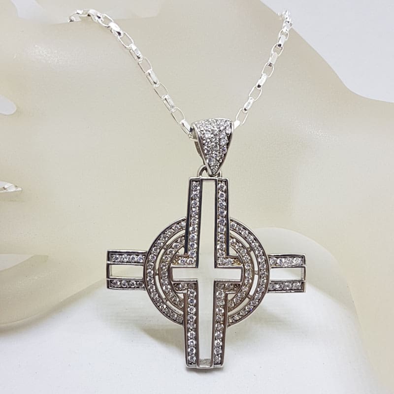 Sterling Silver Very Large Cubic Zirconia Cross / Crucifix  Pendant on Silver Chain - Celtic