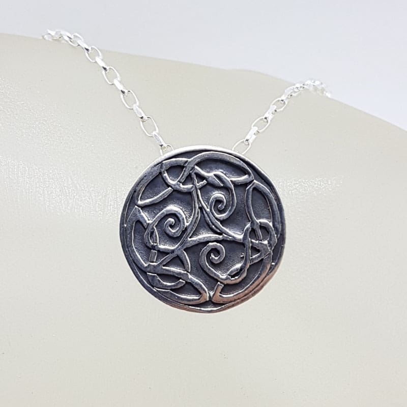 Sterling Silver Celtic Knots Round Disc Pendant on Silver Chain