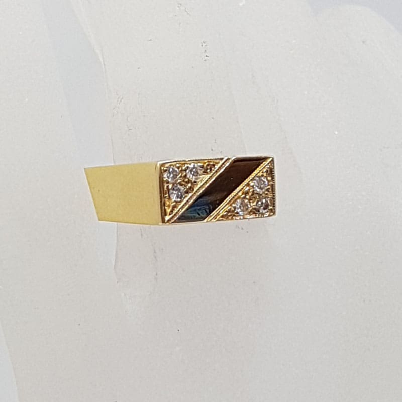 18ct Yellow Gold 6 Diamond Rectangular Gents Ring / Ladies Ring
