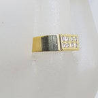 18ct Yellow Gold 8 Diamond Rectangular Gents Ring / Ladies Ring