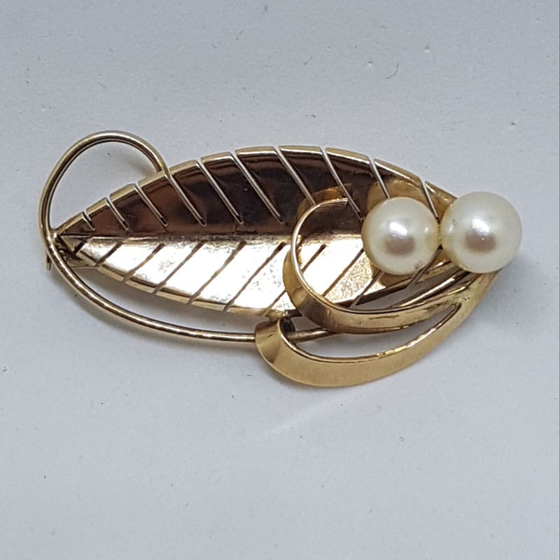 9ct Yellow Gold with Two Cultured Akoya Pearls Leaf Design Brooch - Antique / Vintage