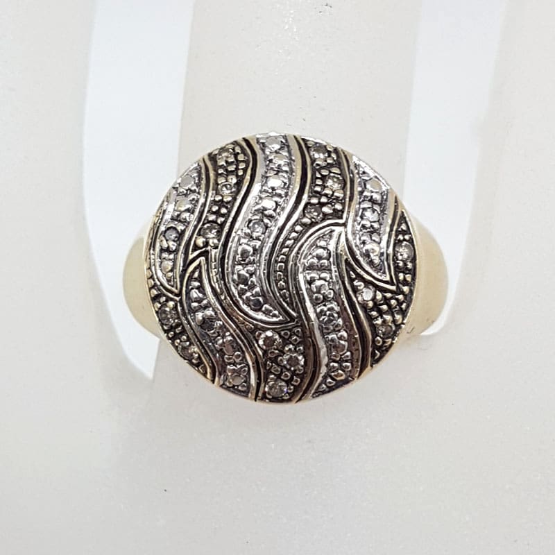 9ct Yellow Gold Large Round Diamond Cluster Ring Dark and Light Finish - Two Tone Wave Motif
