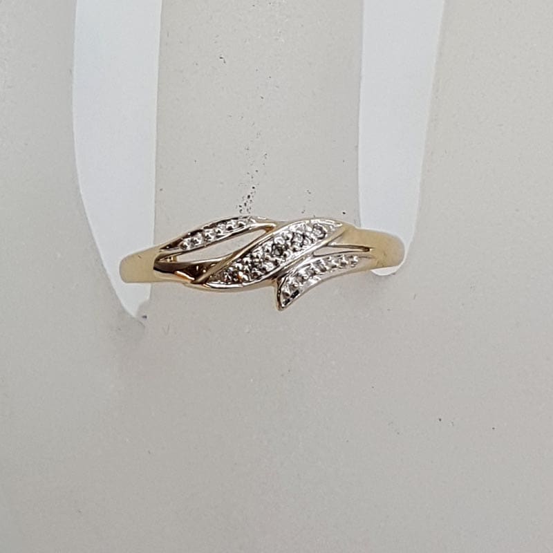 9ct Yellow Gold Fine Diamond Twist Ring