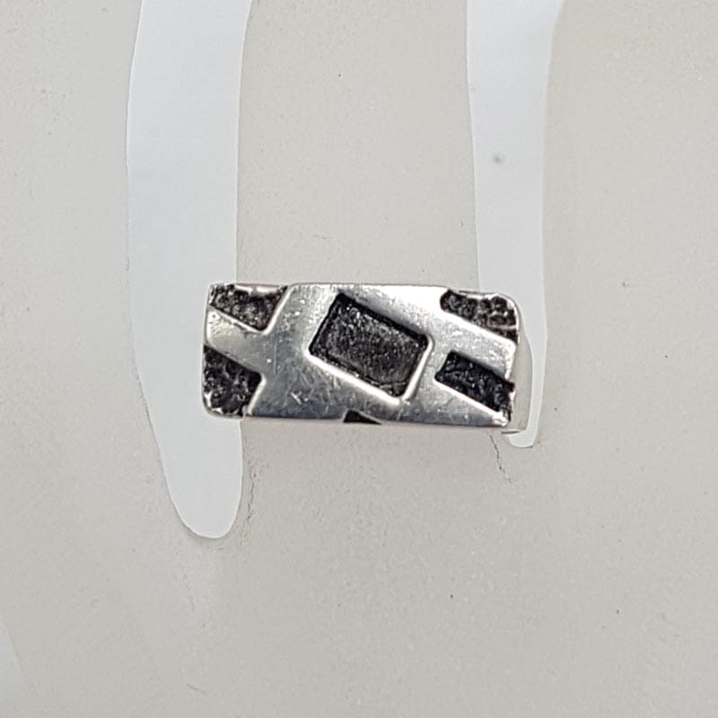 Sterling Silver Patterned Rectangular Gents Ring