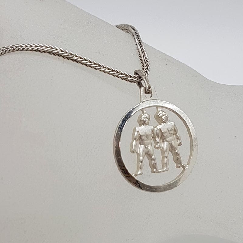 Sterling Silver Gemini Horoscope Round Open Design Pendant on Silver Chain - Vintage