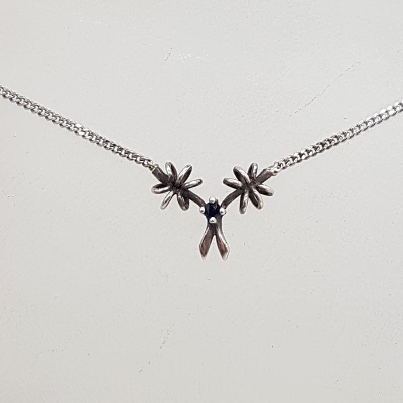 9ct White Gold Natural Sapphire Flower Necklace - Vintage / Antique
