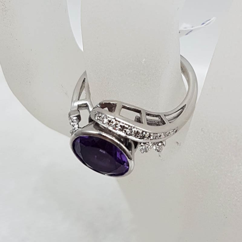 9ct White Gold Round Bezel Set Amethyst with Diamonds Curved Swirl Ring - Vintage