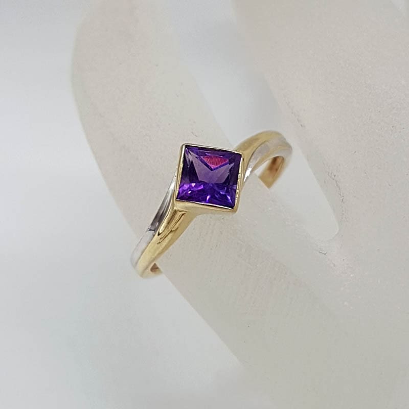 9ct Yellow Gold and White Gold Square Amethyst Bezel Set Ring