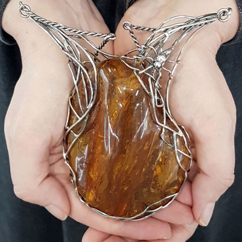 Sterling Silver Natural Baltic Amber Very Large and Unique Spider on Web Chunky Collier Necklace Chain