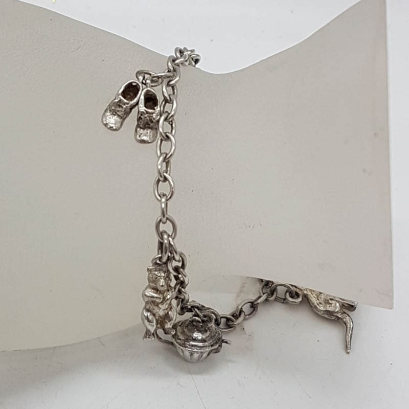 Sterling Silver Vintage 5 Charms Bracelet - Includes Kangaroo etc