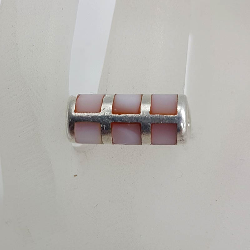 Sterling Silver Unusual Raised Pink Mother of Pearl Ring