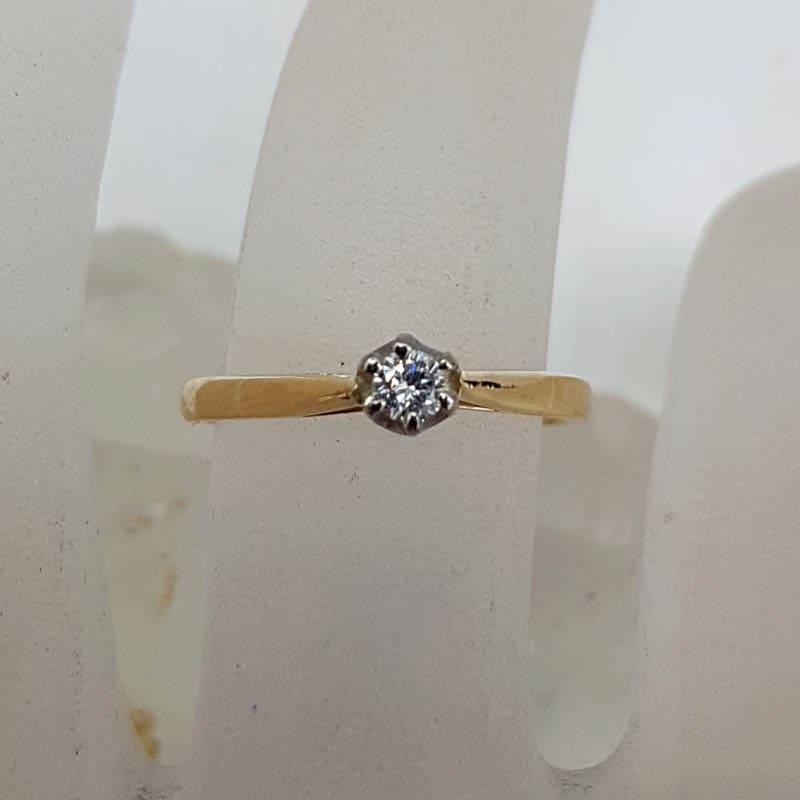 18ct Yellow Gold Diamond Claw Set Solitaire Ring - Engagement Ring