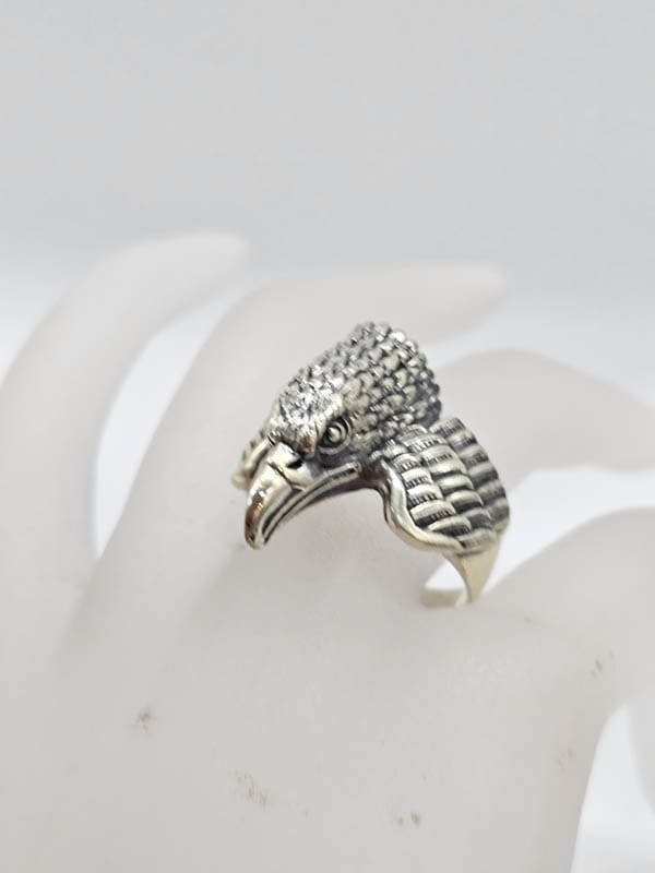 Sterling Silver Large and Heavy Eagles Head Gents Ring / Ladies Rings