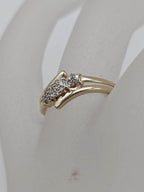 9ct Yellow Gold Diamond Flower Clusters in Curved Ring