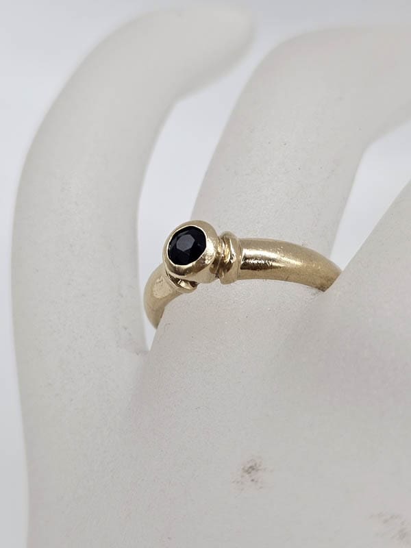 9ct Yellow Gold Natural Sapphire Round Bezel Set Ring