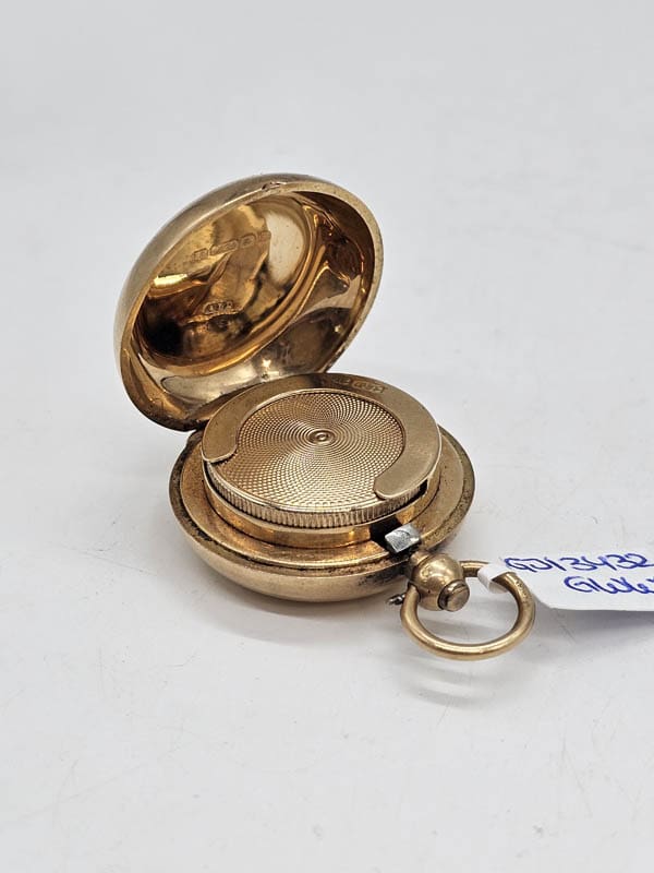 9ct Yellow Gold Round Sovereign Case - Monogrammed / Initialled - Vintage / Antique