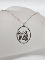 Sterling Silver Gumnut with Gum Leaves / Leaf Australian Melbourne Designer Oval Open Design Pendant on Silver Chain - Vintage