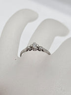 18ct White Gold Diamond Solitaire Ring - Engagement Ring / Dress RIng - Vintage / Antique