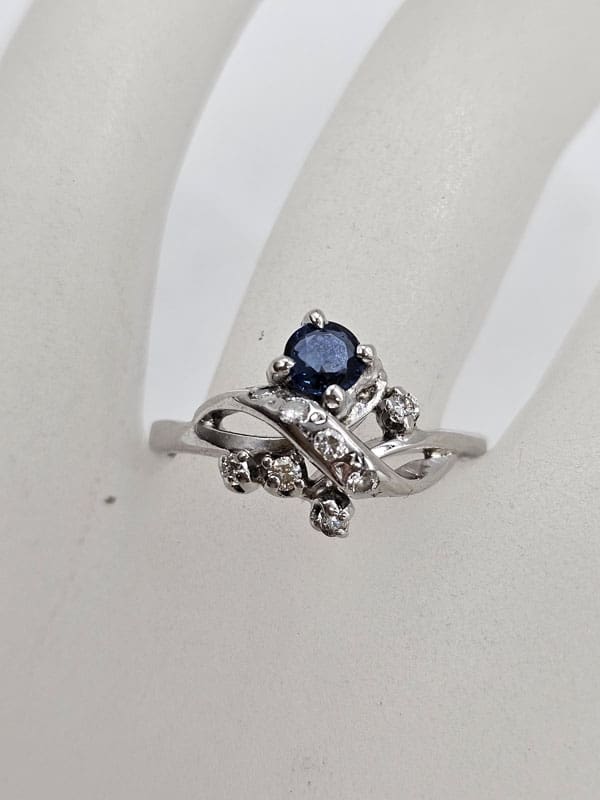 18ct White Gold Natural Sapphire and Diamond Ornate Twist Design Ring - Vintage / Antique