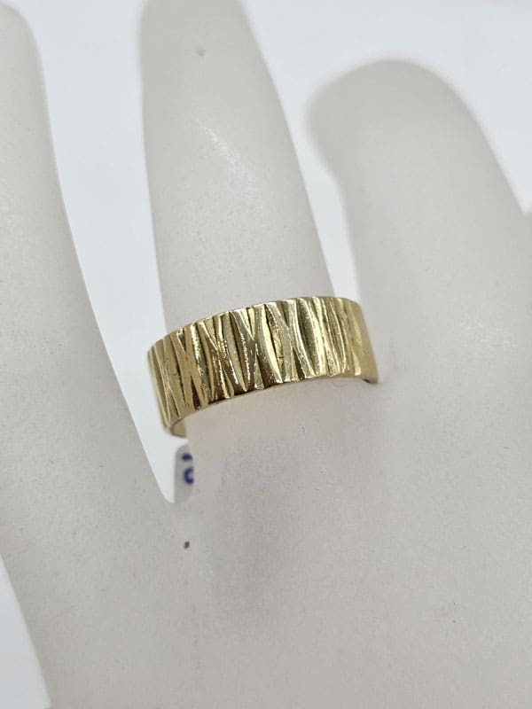 9ct Yellow Gold Patterned Wide Wedding Ring / Wedding Band / RIng - Vintage