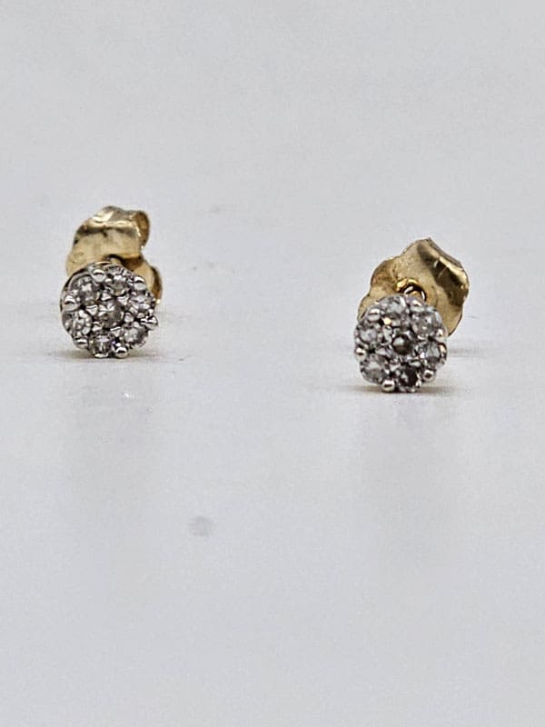 9ct Yellow Gold Diamond Round Cluster Studs Earrings