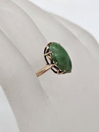 9ct Yellow Gold Oval Jade Claw Set Ring - Antique / Vintage