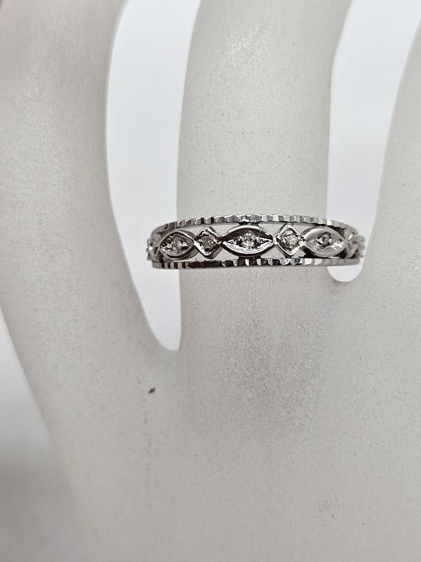 9ct White Gold Ornate Diamond Eternity Ring / Wedding Ring / Dress Ring - Vintage