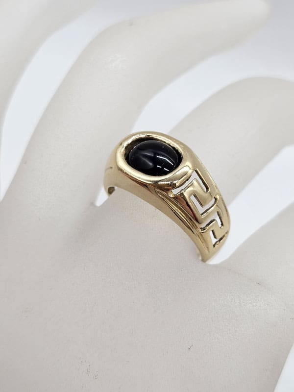 14ct Yellow Gold Oval Onyx in Greek Key Design Rings - Gents Ring / Ladies Ring
