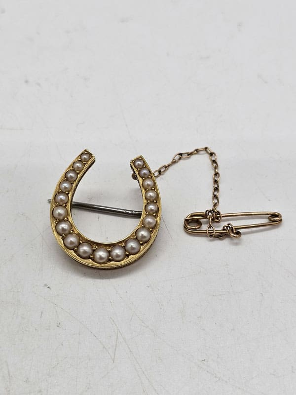 15ct Yellow Gold Seed Pearl Horseshoe / Equestrian Brooch - Antique / Vintage