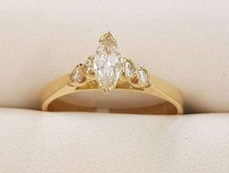 18ct Gold Marquis Cut with 4 Round Diamonds Engagement Ring