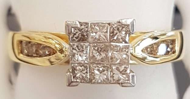 18ct Gold Diamond Square Cluster Engagement Ring