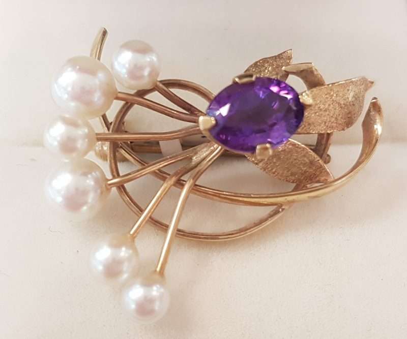 20200304_175528 9ct Yellow Gold Amethyst and Pearl Large Swirl Brooch