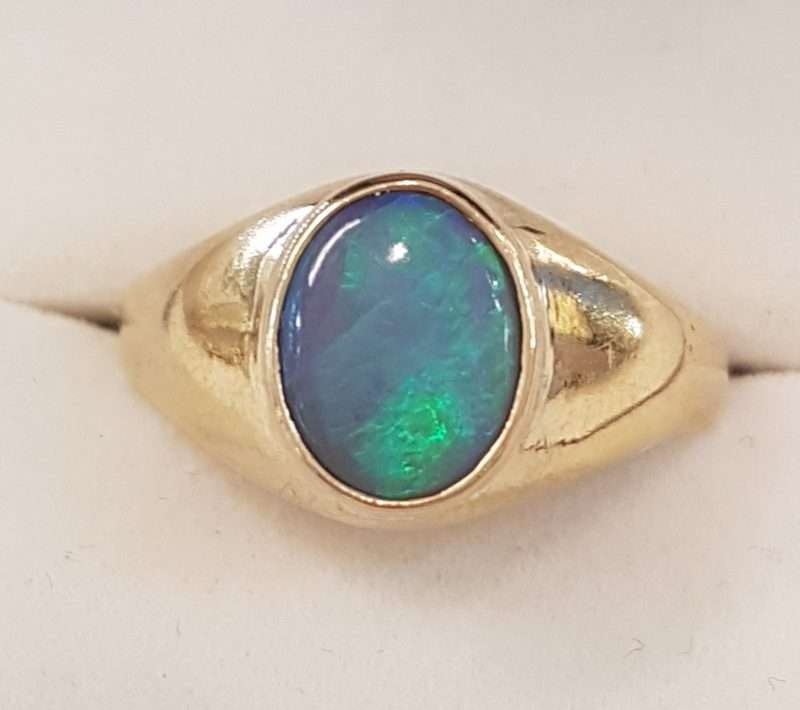 9ct Gold Oval Opal Gents Ring