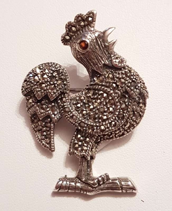 20200404_090941 Sterling Silver Marcasite Large Rooster Brooch - Garnet Eye