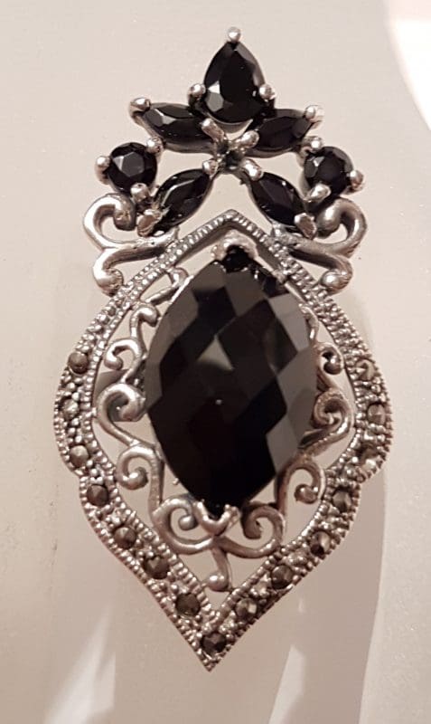 Sterling Silver Marcasite Very Big / Long Onyx Ornate / Filigree RingSterling Silver Marcasite Very Big / Long Onyx Ornate / Filigree Ring