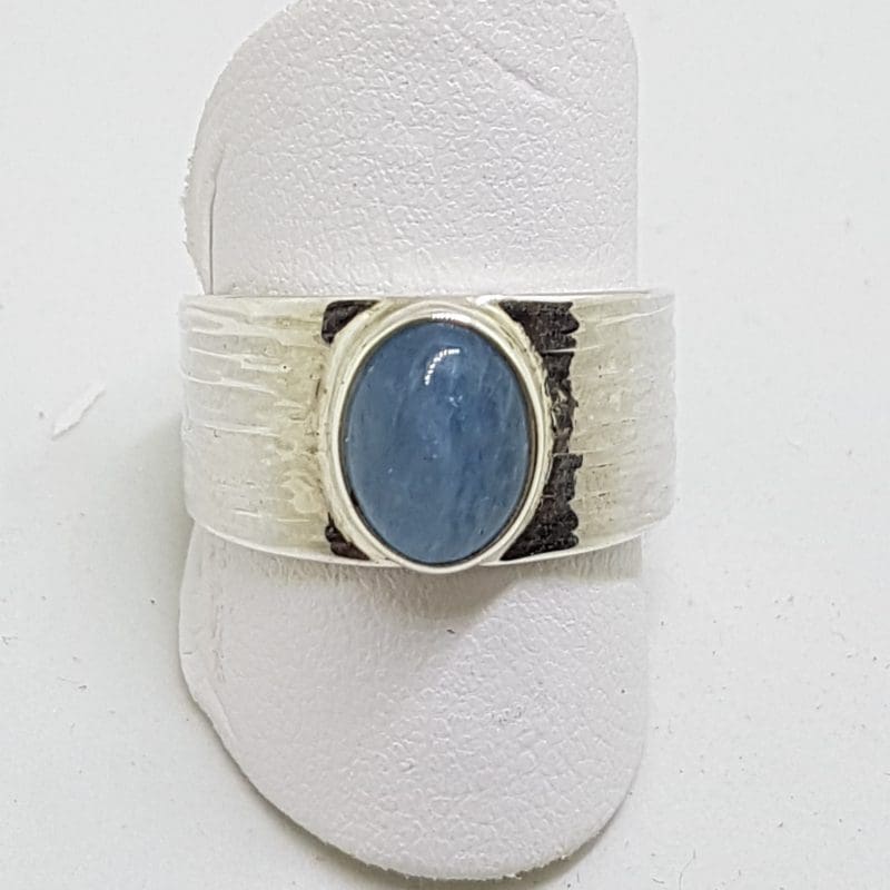 20200413_141614 Sterling Silver Cabochon Aquamarine Wide Ring - Oval